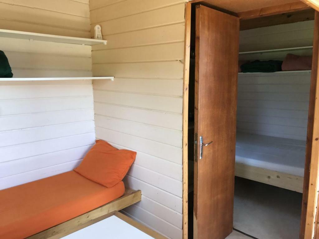 Domaine De L'Ours / Camping Lodge Saint-Urcize Exterior foto
